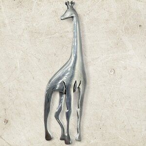 Vintage SUE B. 925 Sterling Silver Giraffe Brooch Safari Figural Pin